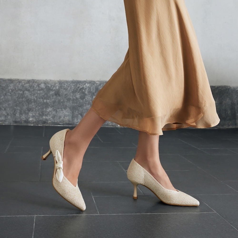 VIVAIA‎ Ashley Cream Ivory Bouclé Pointed-Toe Bow Heels Sustainable Knit Pumps 7